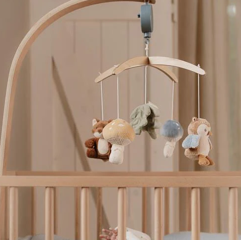 Mobile musicale en bois naturel Little Dutch (Forest Friends)