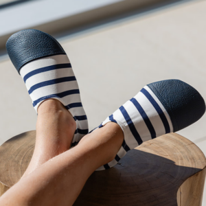 Chaussons souples antidérapants Les Pas Petits (Marins)