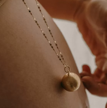 Bola de grossesse Ilado Gaïa (chaine finition or rose)